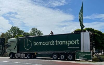 Bernaards Transport maakt reclame langs route La Vuelta